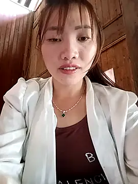 Snapshot of adbosa_00 chatting on 09-22-25, 04:25 adbosa 00 online show from 09-22-25, 04:25