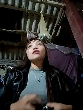 Snapshot of adbosa_00 chatting on 11-12-25, 01:22 adbosa 00 online show from 11-12-25, 01:22