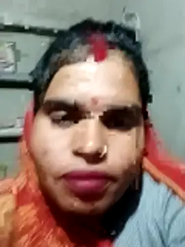 Snapshot of Soniya_pandit chatting on 12-16-25, 03:06 Soniya pandit online show from 12-16-25, 03:06