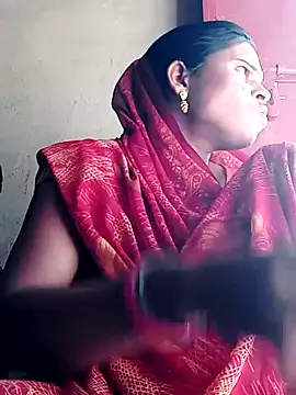 Snapshot of Soniya_pandit chatting on 12-18-25, 08:53 Soniya pandit online show from 12-18-25, 08:53