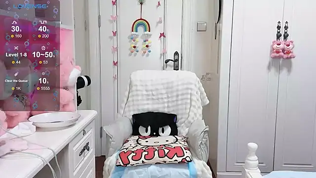 Snapshot of Ya-Ya- chatting on 11-10-25, 10:36 Ya-Ya- online show from 11-10-25, 10:36