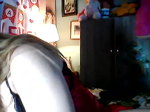 Miss Heart online show from 11-14-25, 08:46