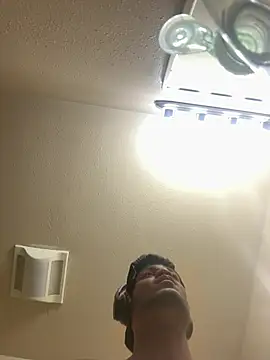 Ssantannaa9889 online show from 04-30-26, 06:20