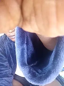 MatureGoddess  online show from 04-25-26, 07:11