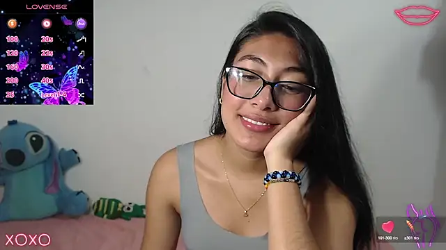 Allison 19   online show from 09-18-25, 02:57