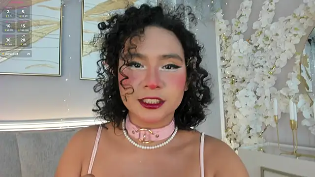 ellette   online show from 12-15-25, 07:18