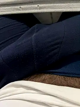 Snapshot of Kuaker077 chatting on 10-05-25, 08:51 Kuaker077 online show from 10-05-25, 08:51