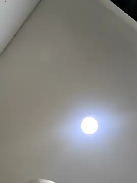 butterfly777  online show from 03-26-26, 08:42