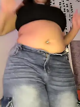 butterfly777  online show from 04-14-26, 09:48