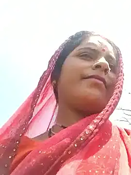 Snapshot of Mohini-xx chatting on 09-10-25, 06:57 Mohini-xx online show from 09-10-25, 06:57