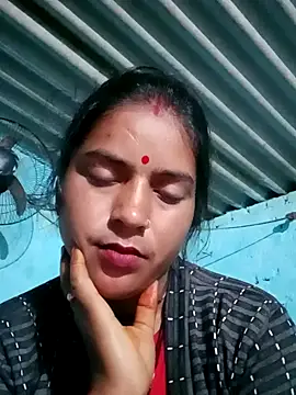 Snapshot of Mohini-xx chatting on 11-09-25, 12:20 Mohini-xx online show from 11-09-25, 12:20