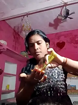 Snapshot of Mohini-xx chatting on 11-18-25, 07:07 Mohini-xx online show from 11-18-25, 07:07