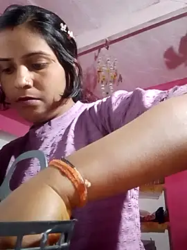 Snapshot of Mohini-xx chatting on 11-24-25, 10:31 Mohini-xx online show from 11-24-25, 10:31