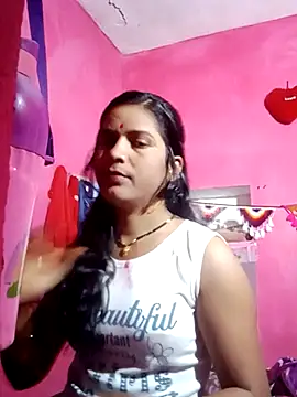 Snapshot of Mohini-xx chatting on 12-01-25, 11:32 Mohini-xx online show from 12-01-25, 11:32