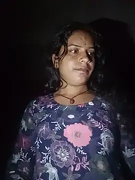 Snapshot of Mohini-xx chatting on 08-07-26, 10:45 Mohini-xx online show from 08-07-26, 10:45
