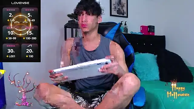 Gael Jones online show from 10-29-25, 06:15