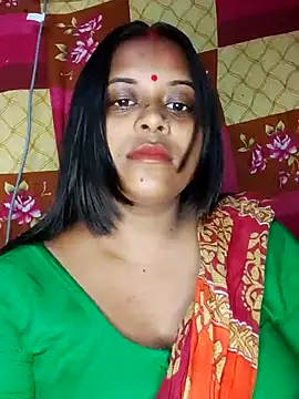 Snapshot of Hot-Show2 chatting on 09-17-25, 10:28 Hot-Show2 online show from 09-17-25, 10:28