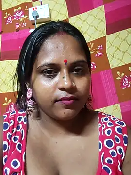 Snapshot of Hot-Show2 chatting on 09-28-25, 04:12 Hot-Show2 online show from 09-28-25, 04:12