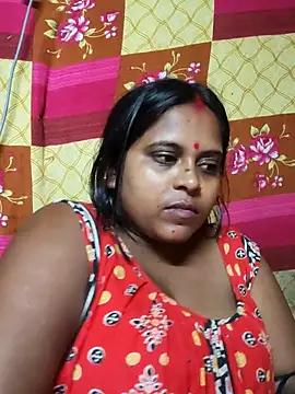 Snapshot of Hot-Show2 chatting on 10-12-25, 04:06 Hot-Show2 online show from 10-12-25, 04:06