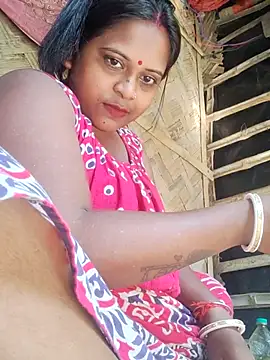 Snapshot of Hot-Show2 chatting on 10-14-25, 07:20 Hot-Show2 online show from 10-14-25, 07:20