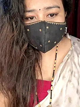 Snapshot of indian-hotmilfs chatting on 05-05-26, 03:53 indian-hotmilfs online show from 05-05-26, 03:53