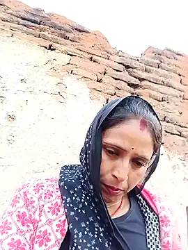 Snapshot of Arti13A chatting on 02-09-26, 01:53 Arti13A online show from 02-09-26, 01:53