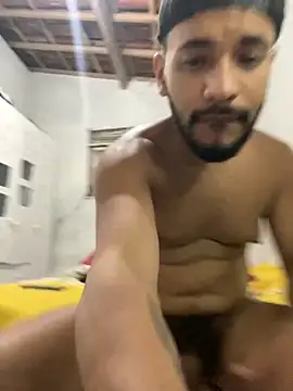 spiderfindom online show from 10-23-25, 05:07