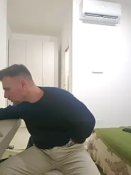 mrlyuis online show from 12-05-25, 07:43