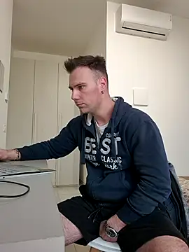 mrlyuis online show from 04-21-26, 09:15