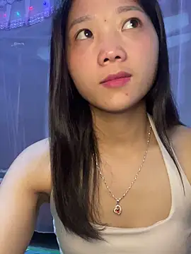 Snapshot of thaoyeuuu chatting on 09-11-25, 01:55 thaoyeuuu online show from 09-11-25, 01:55