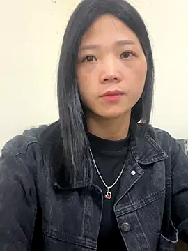 Snapshot of thaoyeuuu chatting on 09-29-25, 02:16 thaoyeuuu online show from 09-29-25, 02:16