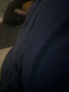 Snapshot of machoquerbct chatting on 11-08-25, 04:12 machoquerbct online show from 11-08-25, 04:12