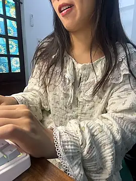 bunny b4nny online show from 11-28-25, 06:16