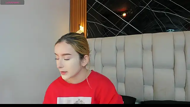 Snapshot of kristal_joi_dl chatting on 11-13-25, 12:48 kristal joi dl online show from 11-13-25, 12:48