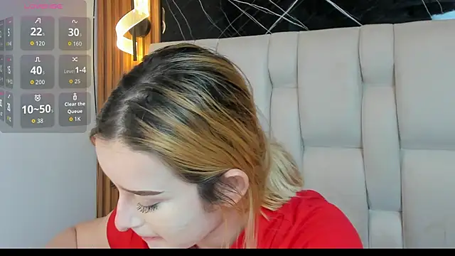 Snapshot of kristal_joi_dl chatting on 11-14-25, 01:32 kristal joi dl online show from 11-14-25, 01:32