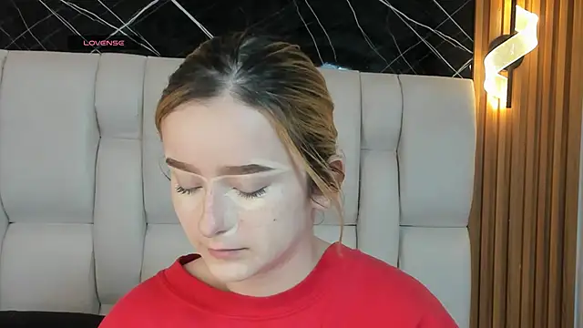 Snapshot of kristal_joi_dl chatting on 11-29-25, 12:52 kristal joi dl online show from 11-29-25, 12:52