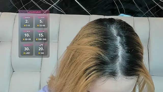 Snapshot of kristal_joi_dl chatting on 11-30-25, 01:26 kristal joi dl online show from 11-30-25, 01:26