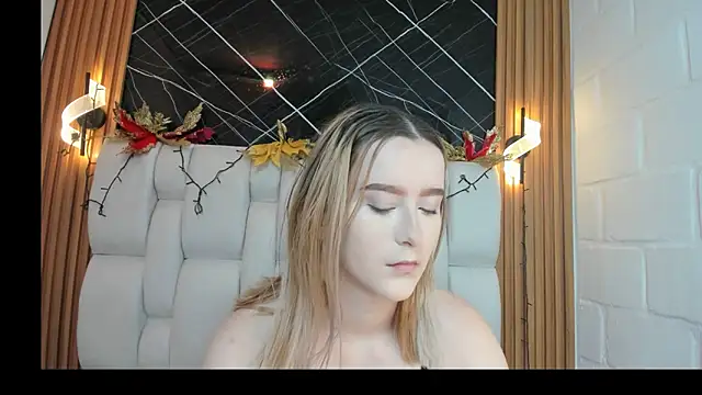 Snapshot of kristal_joi_dl chatting on 12-14-25, 01:27 kristal joi dl online show from 12-14-25, 01:27