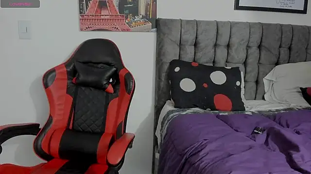 Snapshot of lilitth777 chatting on 10-19-25, 11:27 lilitth777 online show from 10-19-25, 11:27