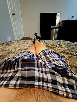 Snapshot of Maxxyum chatting on 09-12-25, 03:06 Maxxyum online show from 09-12-25, 03:06