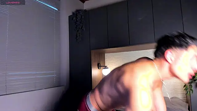 Snapshot of AustinJones_ chatting on 10-04-25, 08:18 AustinJones online show from 10-04-25, 08:18