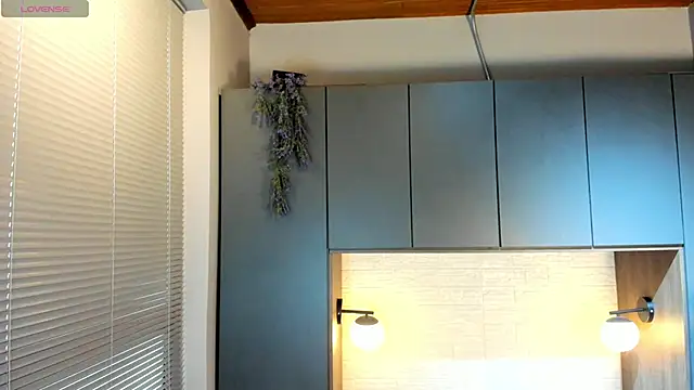 Snapshot of AustinJones_ chatting on 11-02-25, 07:49 AustinJones online show from 11-02-25, 07:49