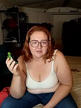 XEmoxkittyx online show from 02-12-26, 06:52