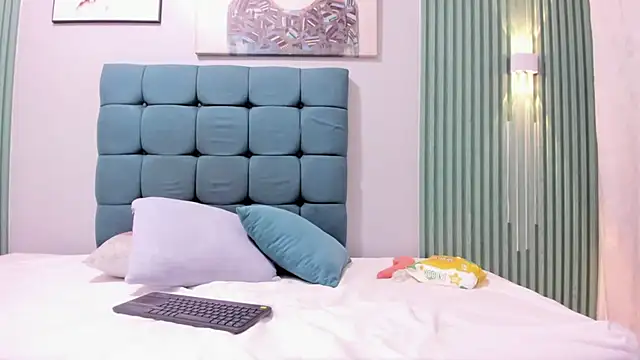 Dianita bitch online show from 11-12-25, 11:54