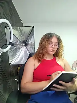 SirenRouge 69 online show from 04-18-26, 08:09