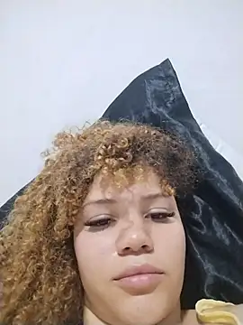 SirenRouge 69 online show from 04-25-26, 09:01