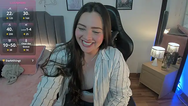 Snapshot of amaia_monet chatting on 11-29-25, 07:17 amaia monet online show from 11-29-25, 07:17