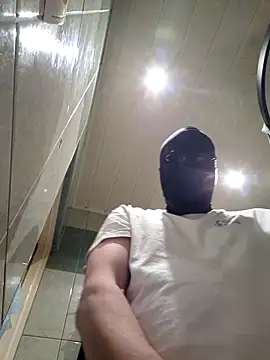 Snapshot of RimMasterAndYourJuice chatting on 04-05-26, 10:18 RimMasterAndYourJuice online show from 04-05-26, 10:18