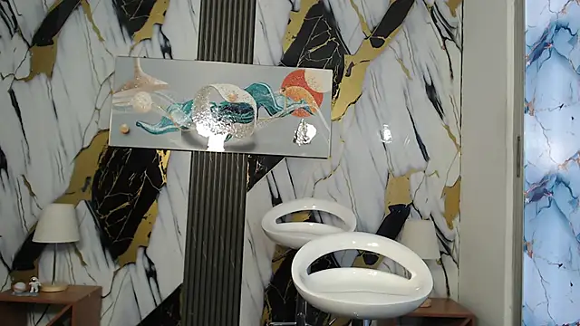 BEAUTY BOYS1 online show from 02-21-26, 07:15