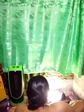 Mistompa24 online show from 11-30-25, 03:38